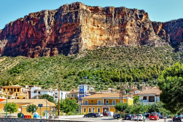 The,Leonidio,Town,In,Peloponnese,,Greece,On,A,Sunny,Summer